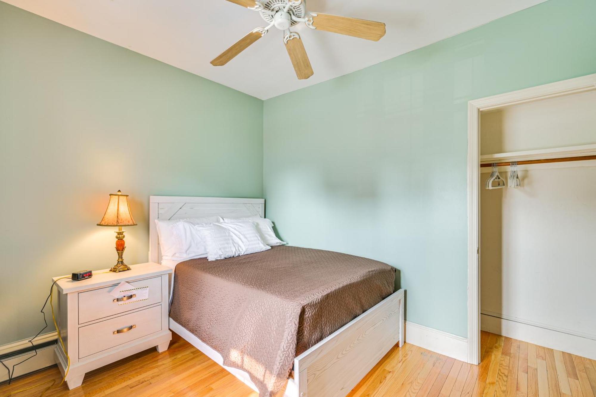 9 Mi To Dtwn Boston Cozy Malden Apartment Bagian luar foto