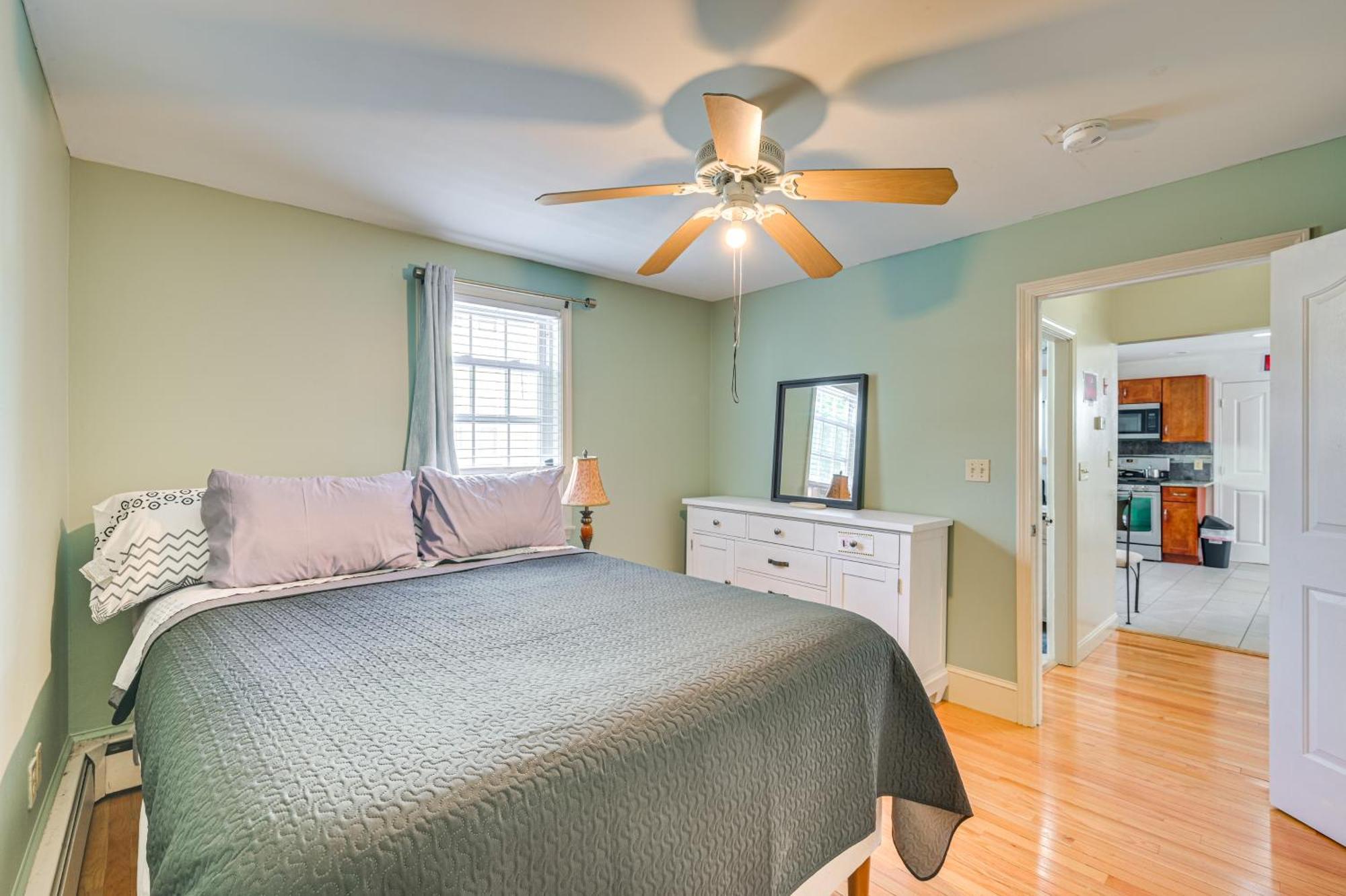 9 Mi To Dtwn Boston Cozy Malden Apartment Bagian luar foto